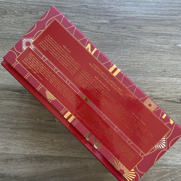 NEST Candles Festive Petite Trio Scented Limited Edition New in Box - Picture 12 of 13